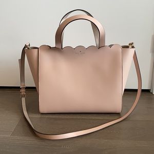 Kate spade medium-large light pink scalloped purse
